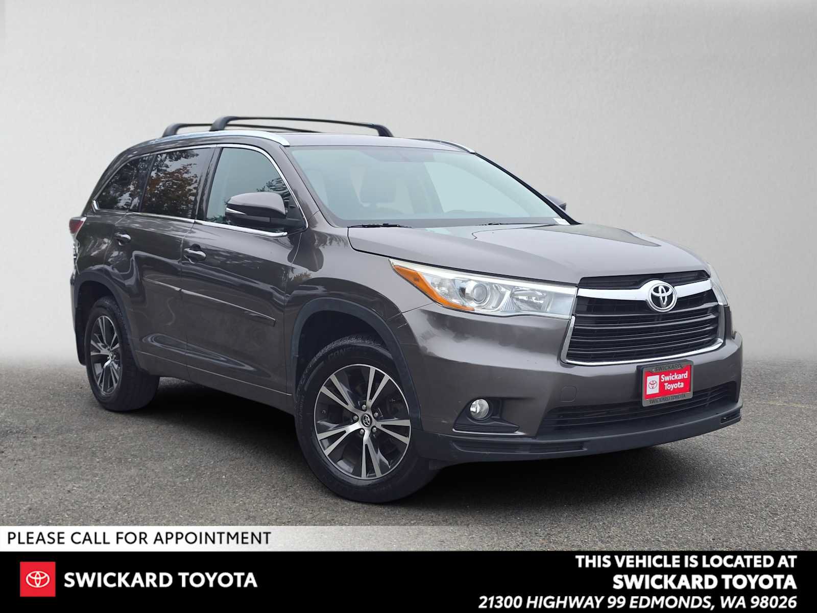 Featured Pre-Owned 2016 Toyota Highlander XLE for Sale in Seattle, WA