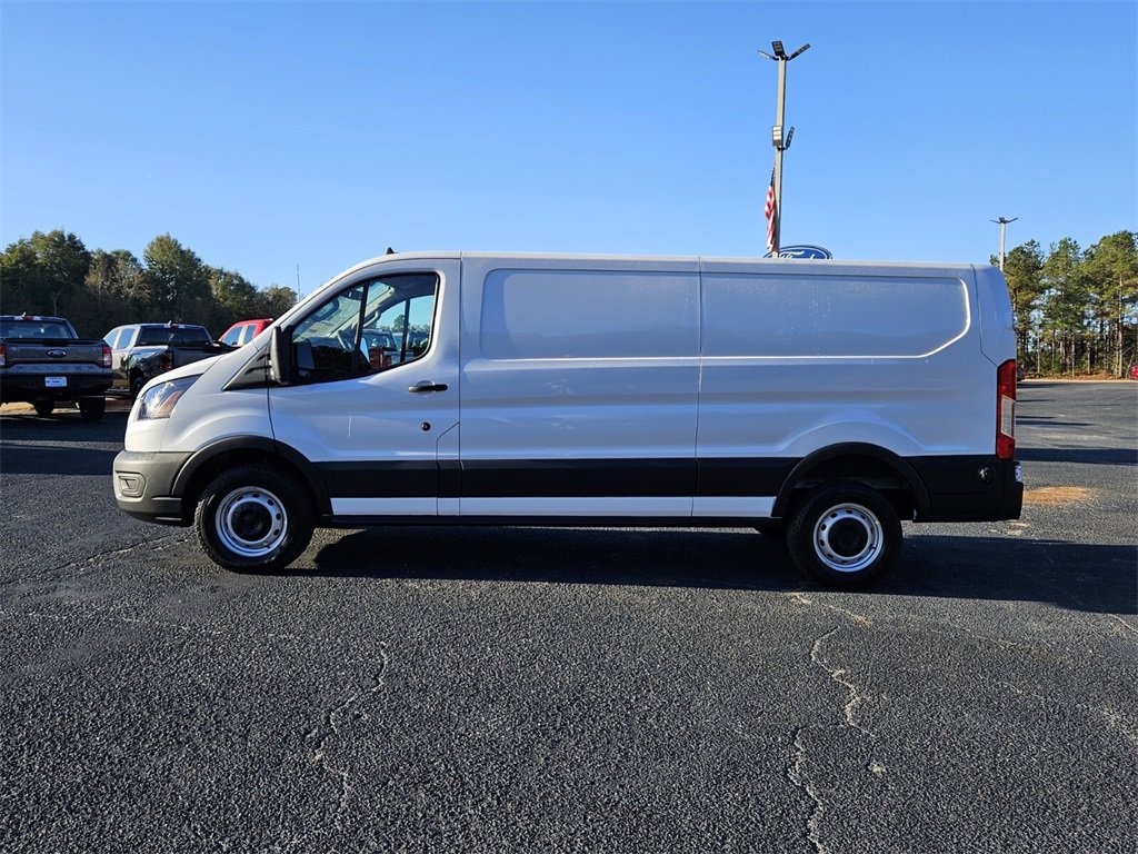 2024 Ford Transit Cargo Van photo 4