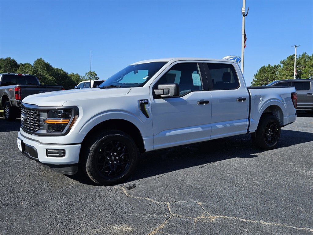 2025 Ford F-150 STX photo 3