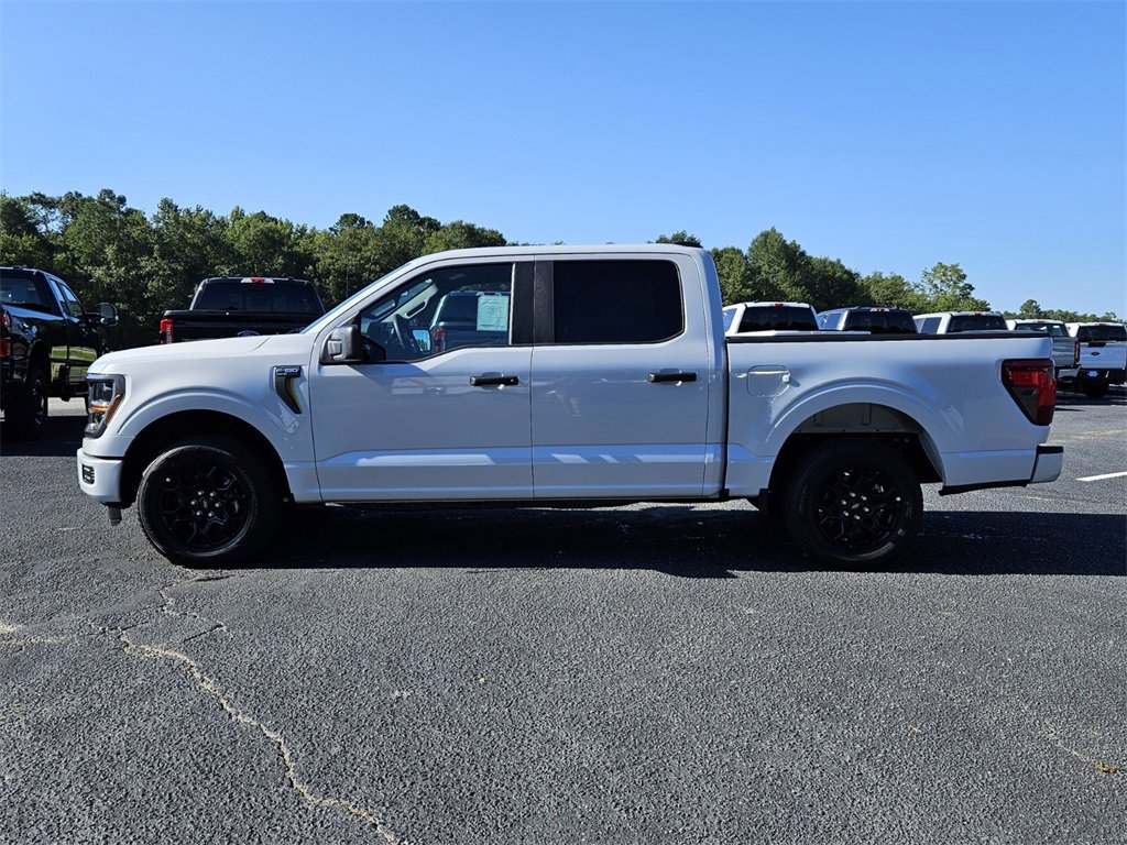 2025 Ford F-150 STX photo 4