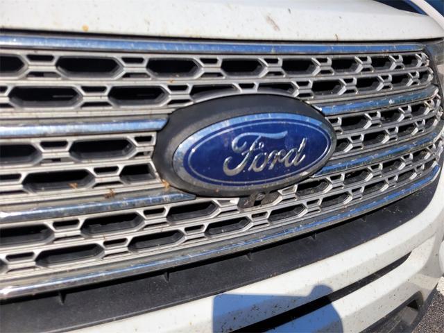 2022 Ford Explorer Limited photo 3