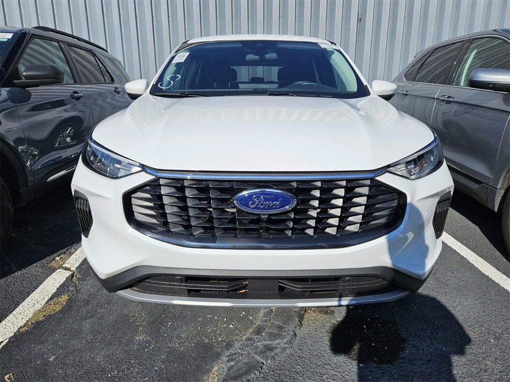 2024 Ford Escape Active photo 2