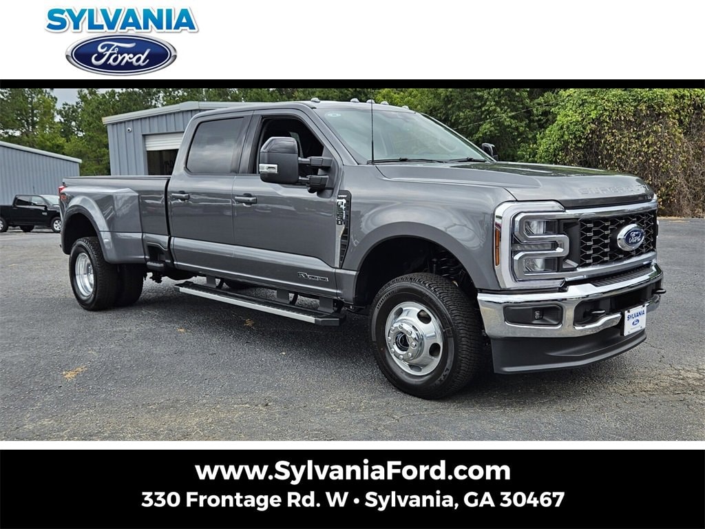 2025 Ford Super Duty F-350 DRW F-350 Lariat