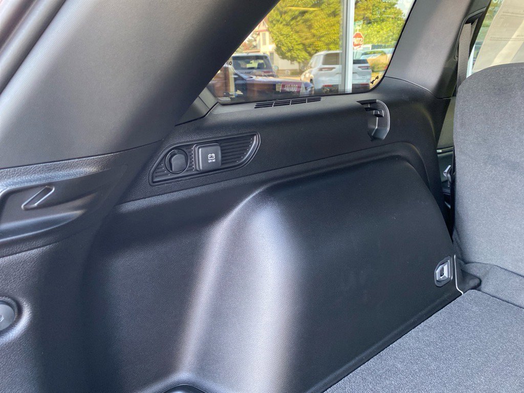 2025 Jeep Grand Cherokee Laredo - Photo 19