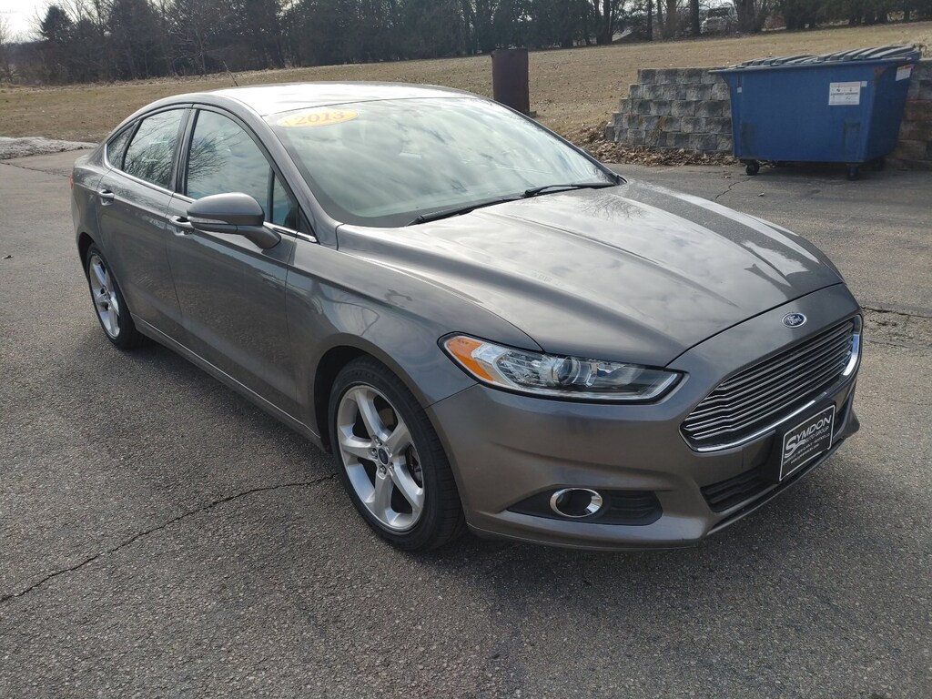Used 2013 Ford Fusion SE Sedan