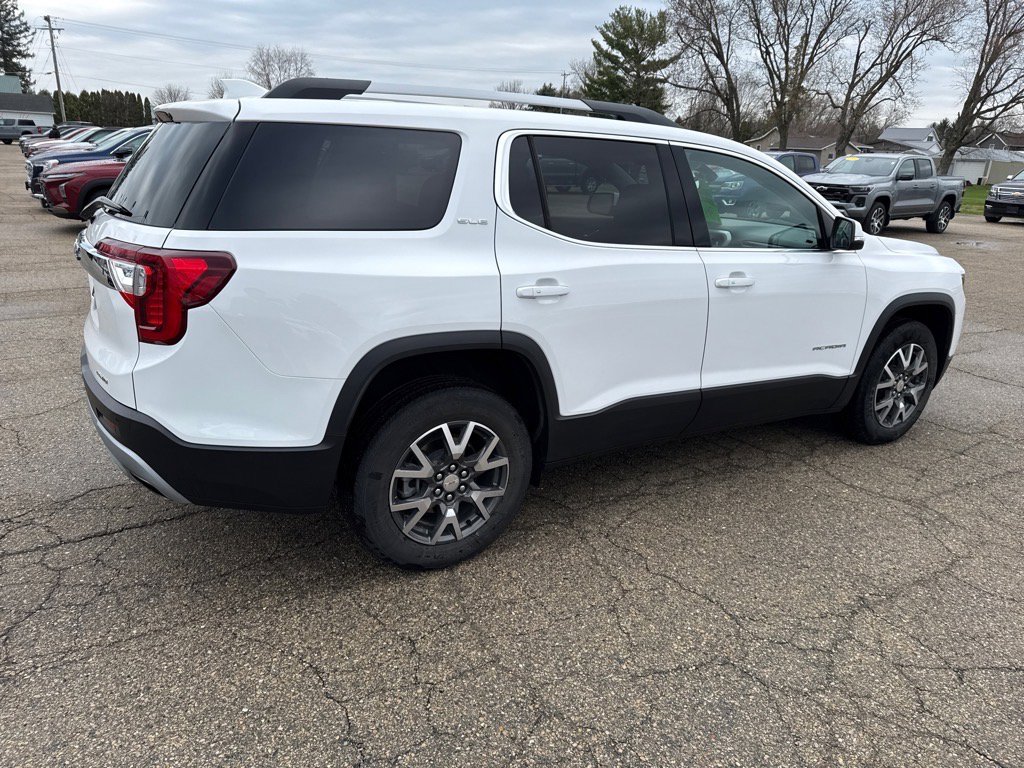 2023 Gmc Acadia SLE photo 3