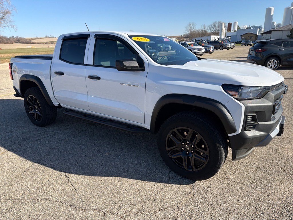 Used 2024 Chevrolet Colorado Trail Boss Truck Crew Cab