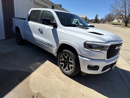 2025 Ram 1500 LARAMIE CREW CAB 4X4 5'7 BOX Pickup