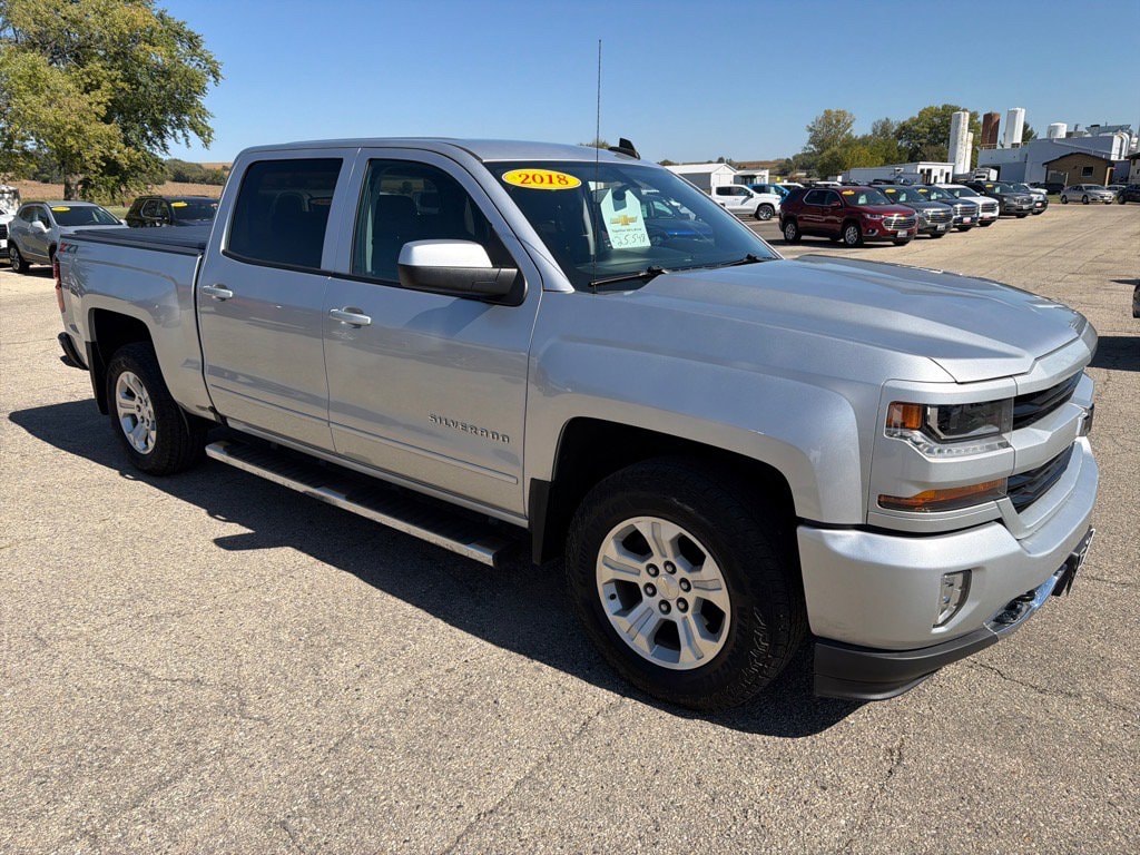 Used 2018 Chevrolet Silverado 1500 LT w/2LT Truck Crew Cab