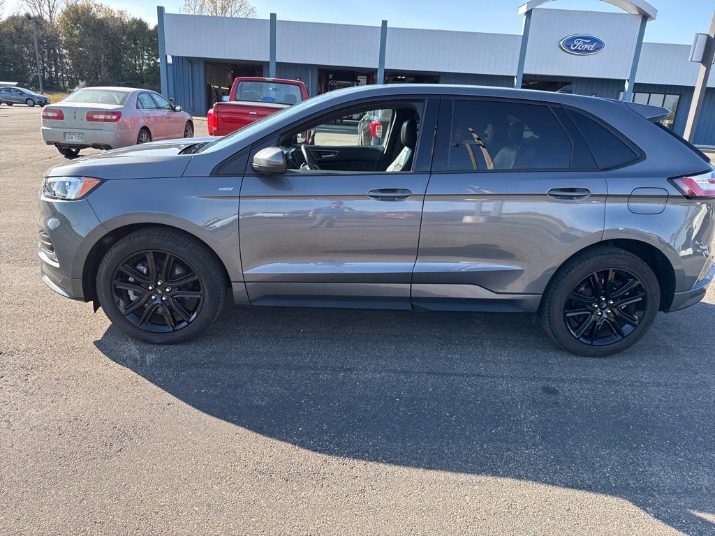 Used 2024 Ford Edge ST-Line with VIN 2FMPK4J96RBA37493 for sale in New Glarus, WI