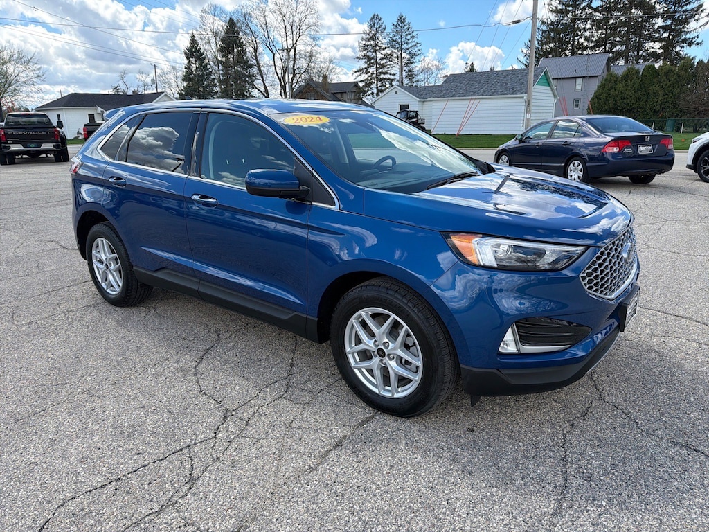 Used 2024 Ford Edge SUV