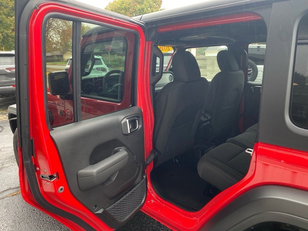 2026 Jeep Wrangler 4-Door Sport S - Photo 13