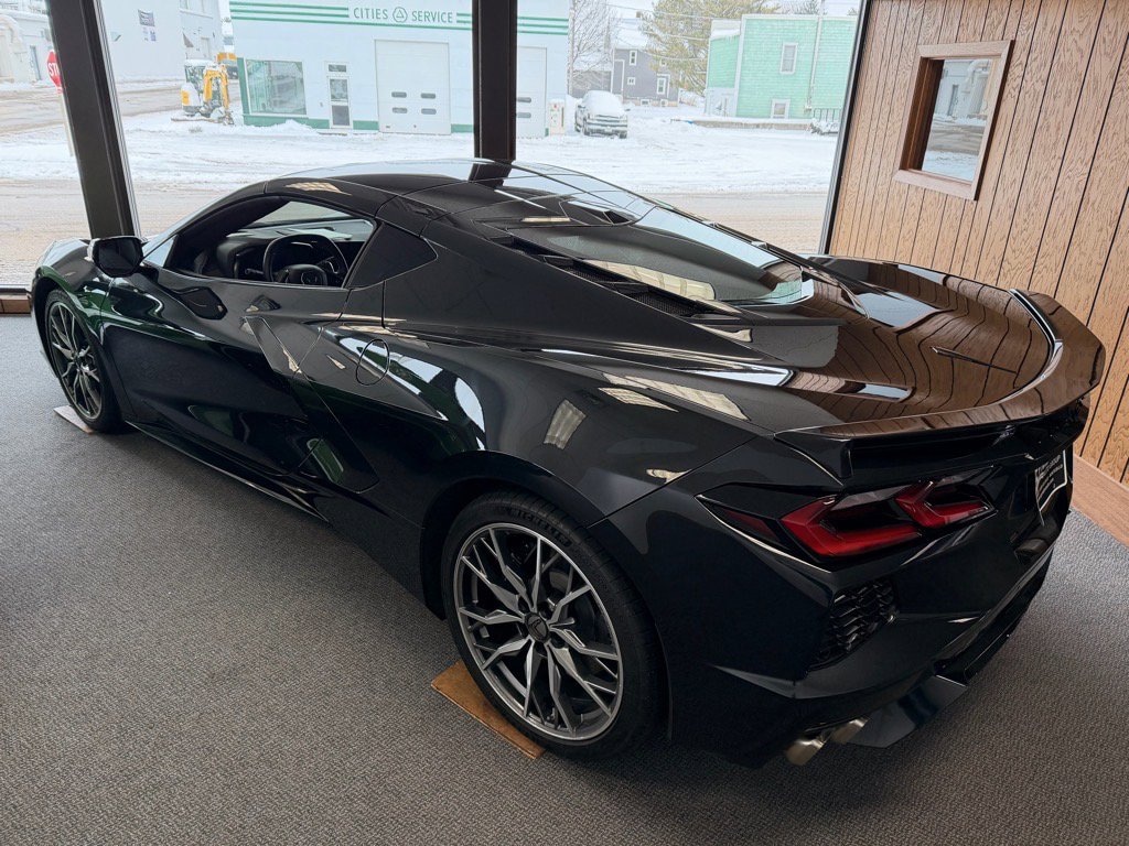 Used 2024 Chevrolet Corvette Stingray w/2LT Coupe