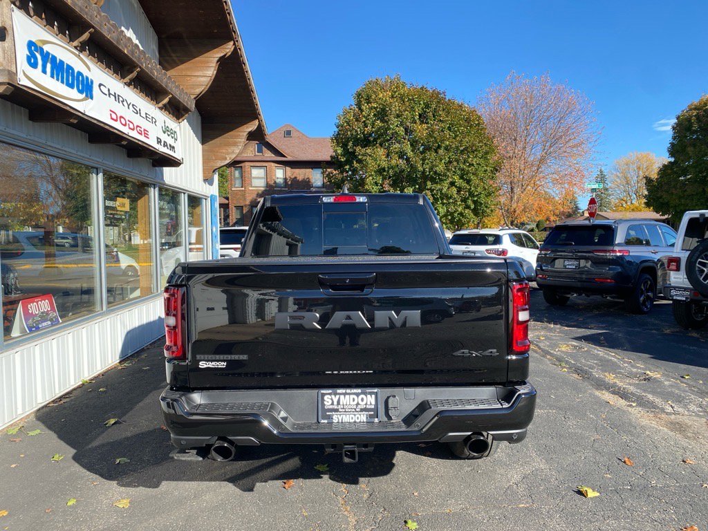 2026 Ram 1500 Big Horn photo 3