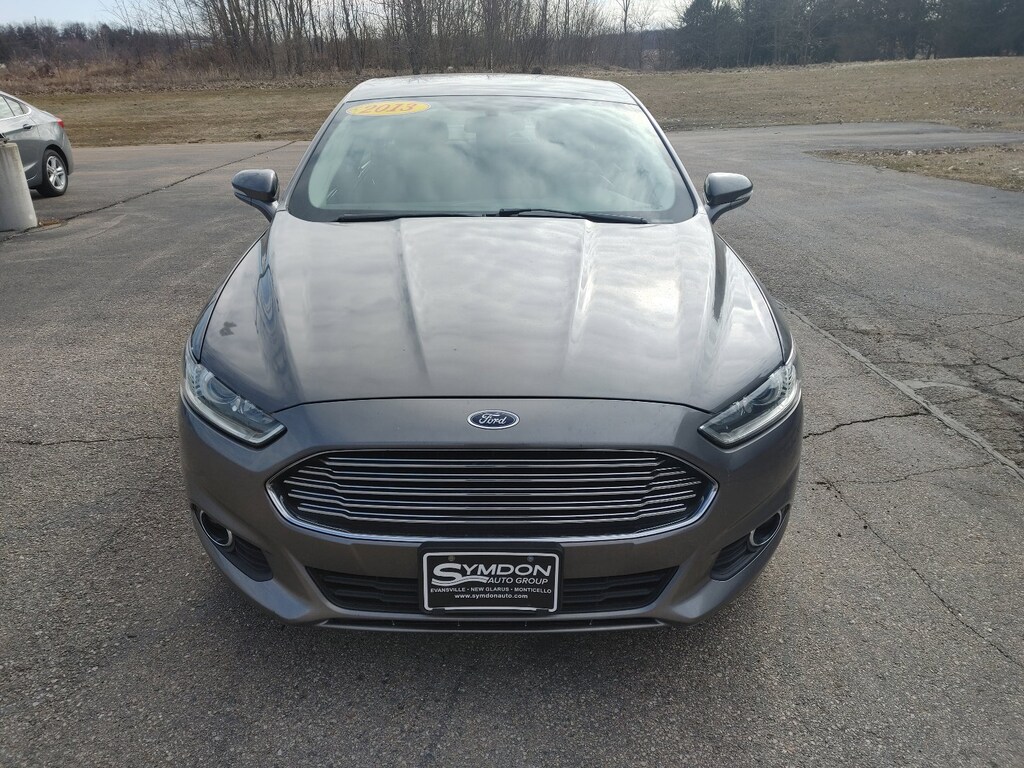 Used 2013 Ford Fusion SE Sedan