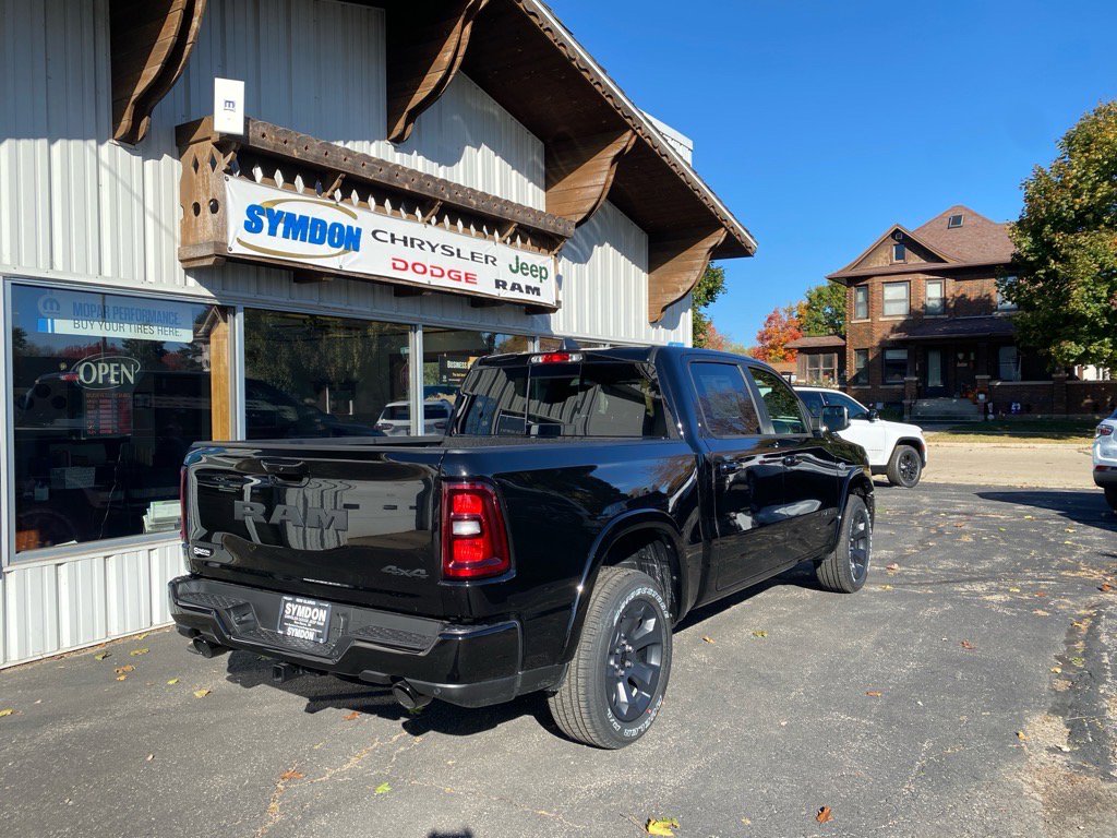 2026 Ram 1500 Big Horn photo 2