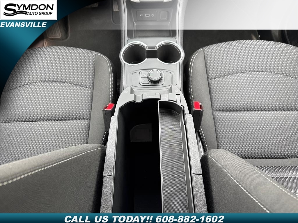 2024 GMC Terrain SLE - Photo 13