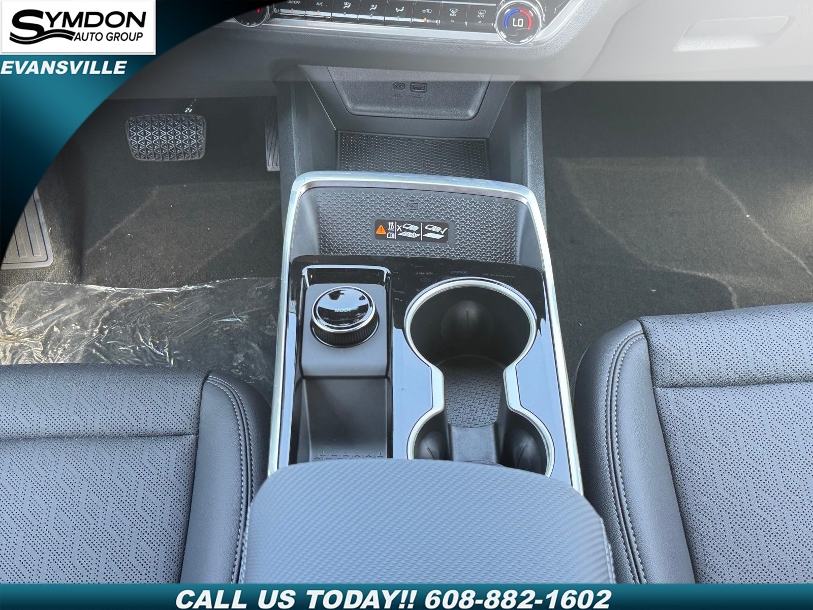 2027 Chevrolet Equinox LT - Photo 7