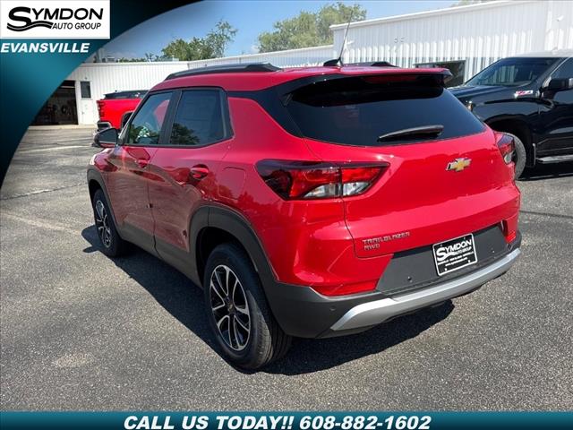 2026 Chevrolet Trailblazer LT photo 2