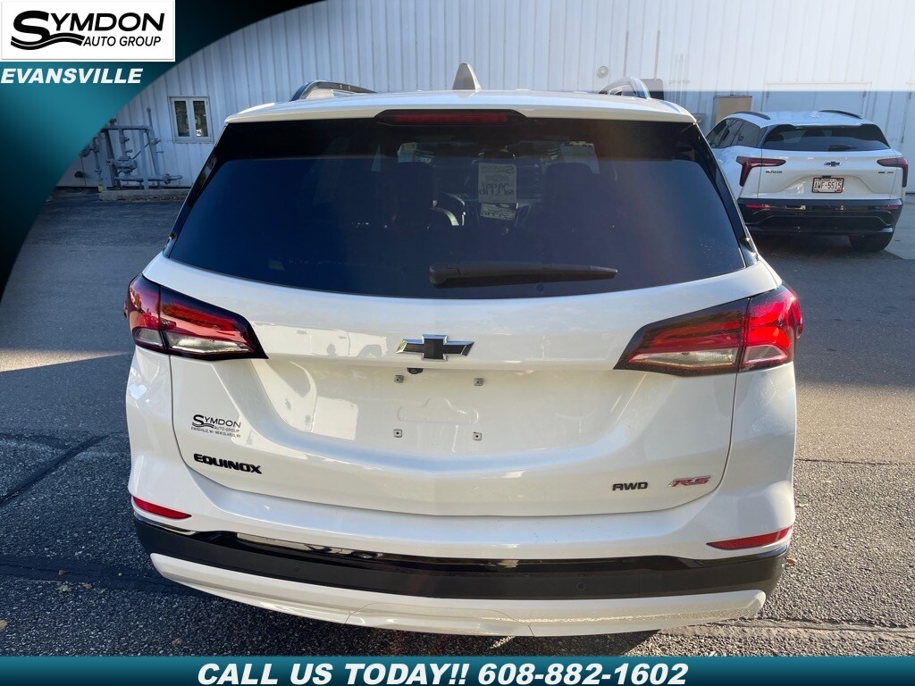 2024 Chevrolet Equinox RS photo 3