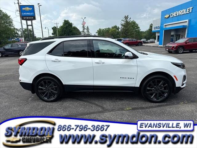 Used 2024 Chevrolet Equinox RS with VIN 3GNAXWEG4RS102343 for sale in Evansville, WI