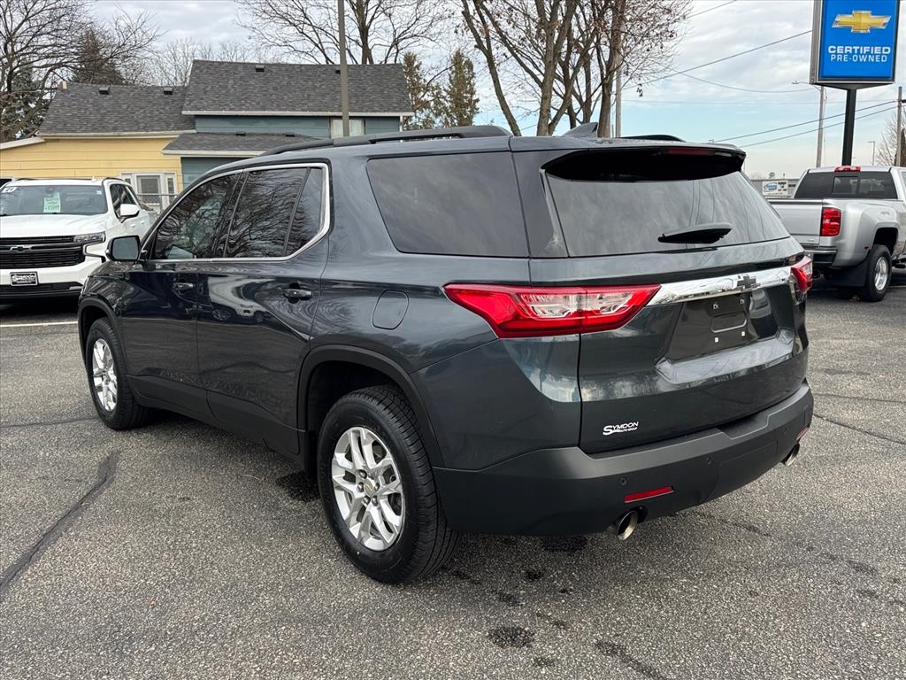 2019 Chevrolet Traverse Cloth photo 2
