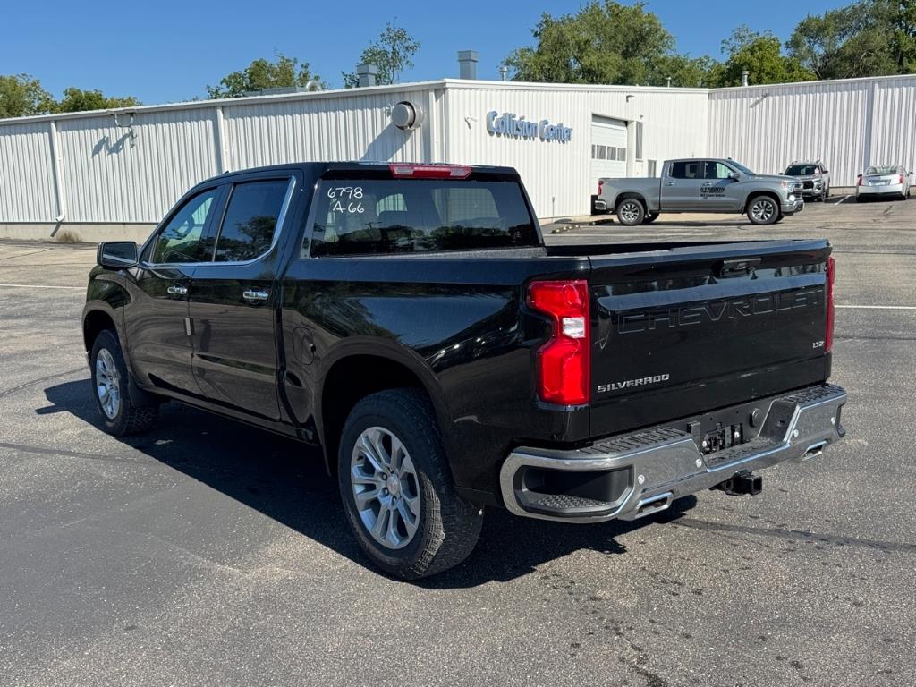 2026 Chevrolet Silverado 1500 LTZ photo 2