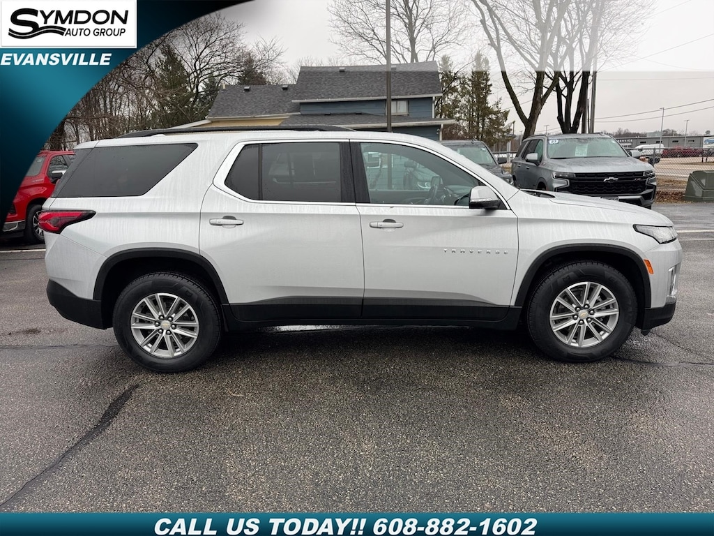 Used 2022 Chevrolet Traverse LT Leather SUV