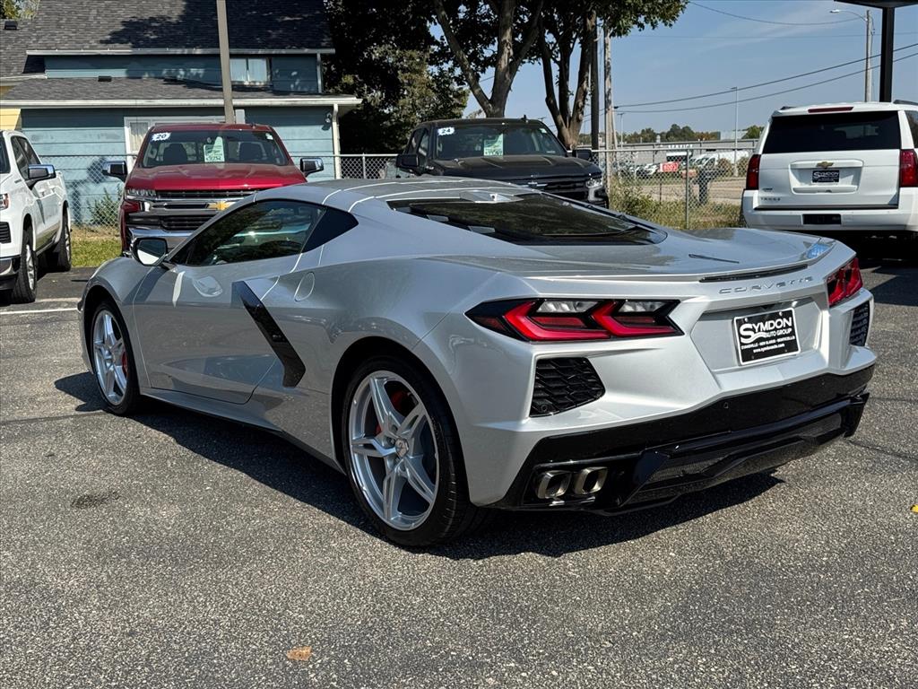 2020 Chevrolet Corvette Stingray 2LT photo 4
