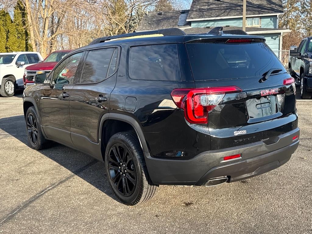 Used 2023 GMC Acadia SLT SUV