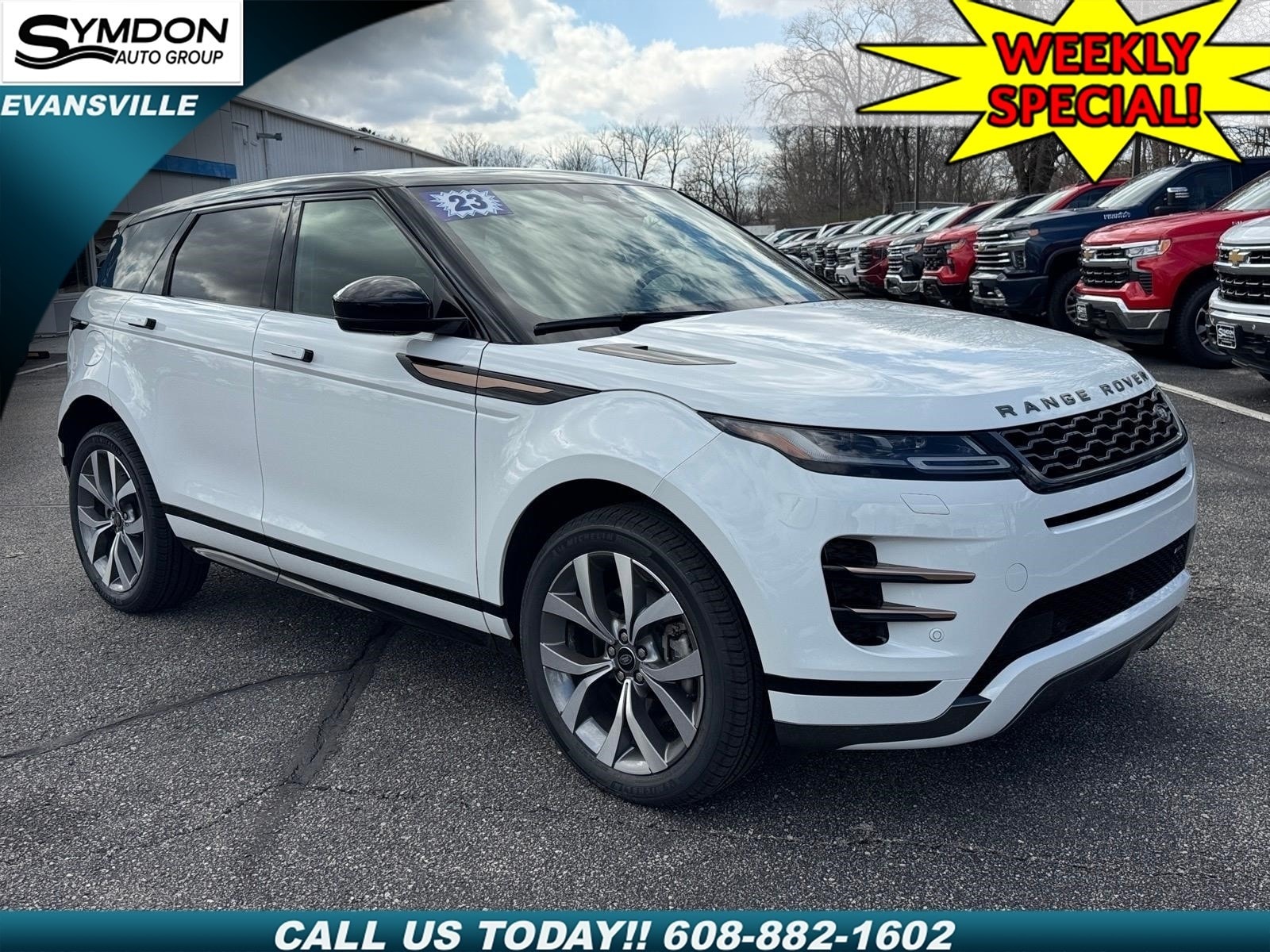 2023 Land Rover Range Rover Evoque R-Dynamic SE's photo
