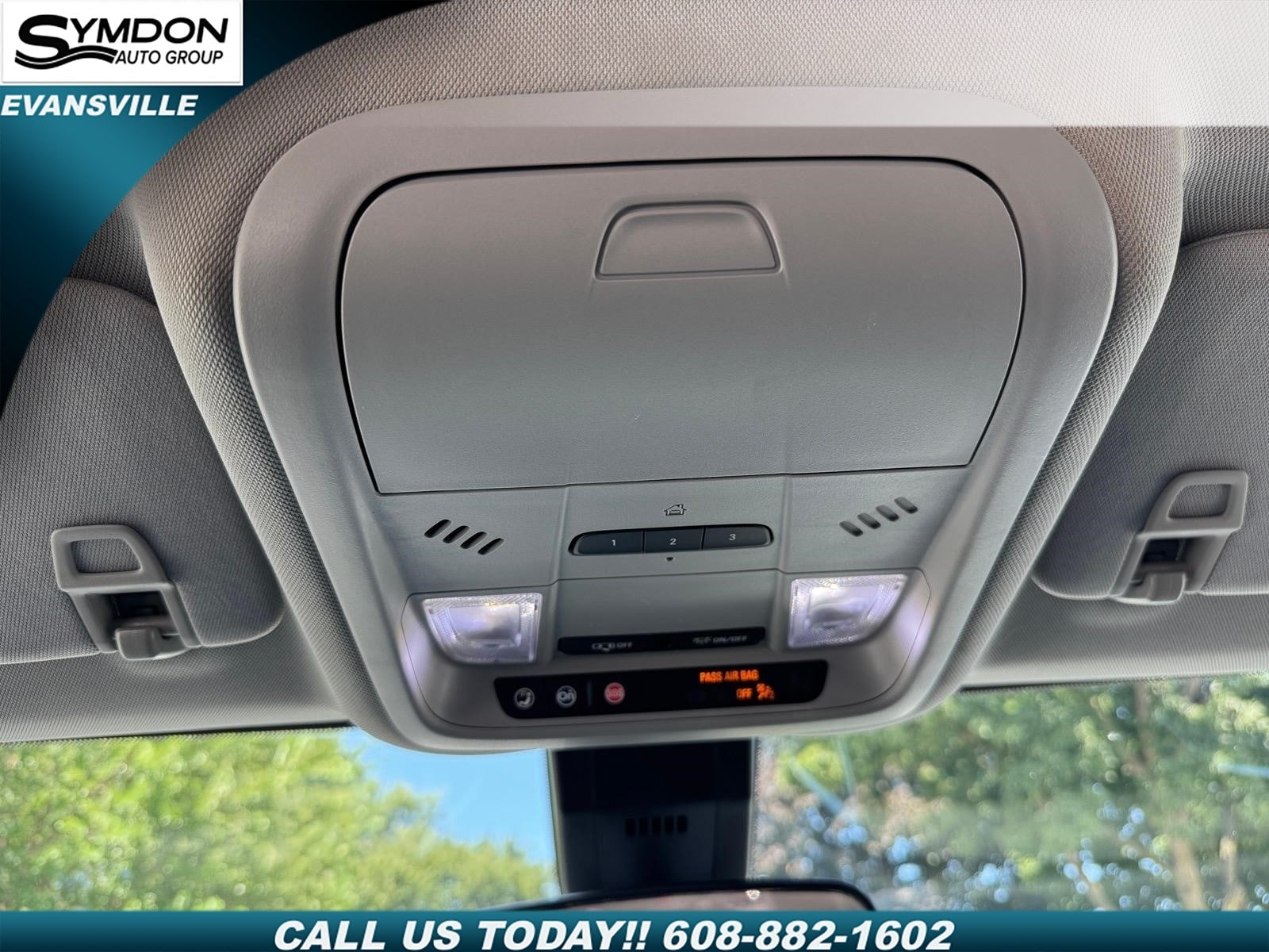 2020 Chevrolet Equinox LT - Photo 16