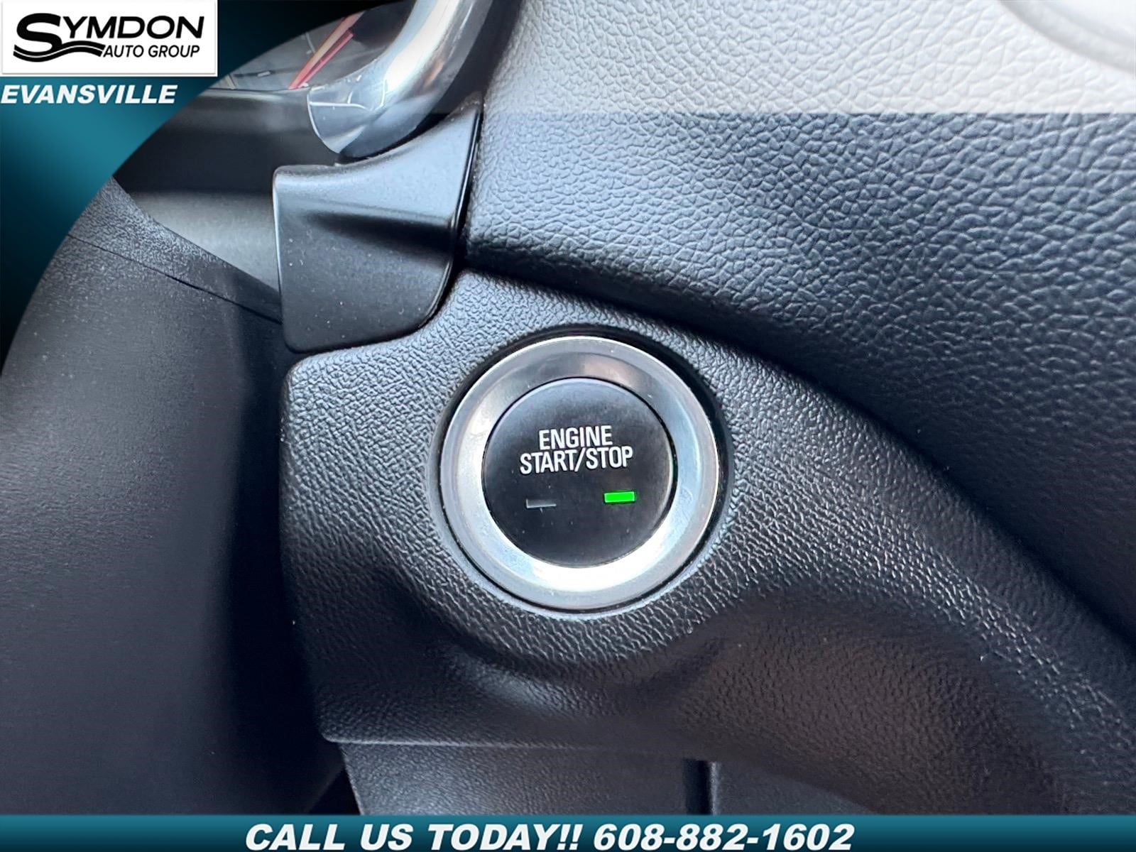 2022 Chevrolet Equinox LT - Photo 18