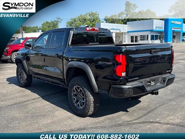 2025 Chevrolet Colorado ZR2 photo 2