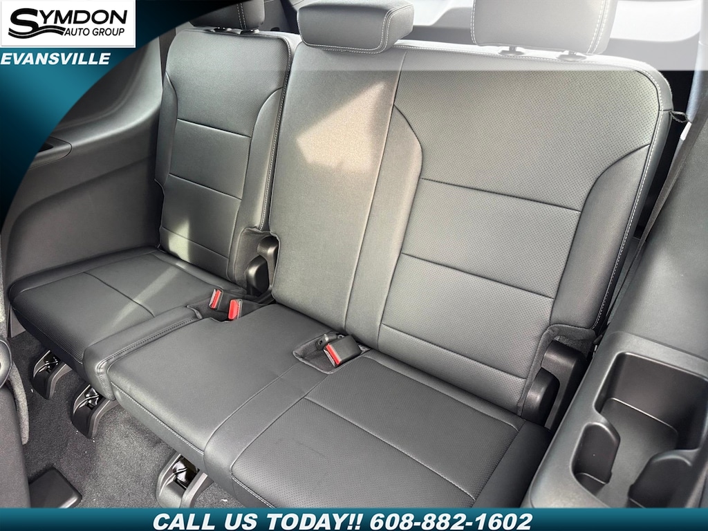 New 2026 Chevrolet Traverse LT SUV