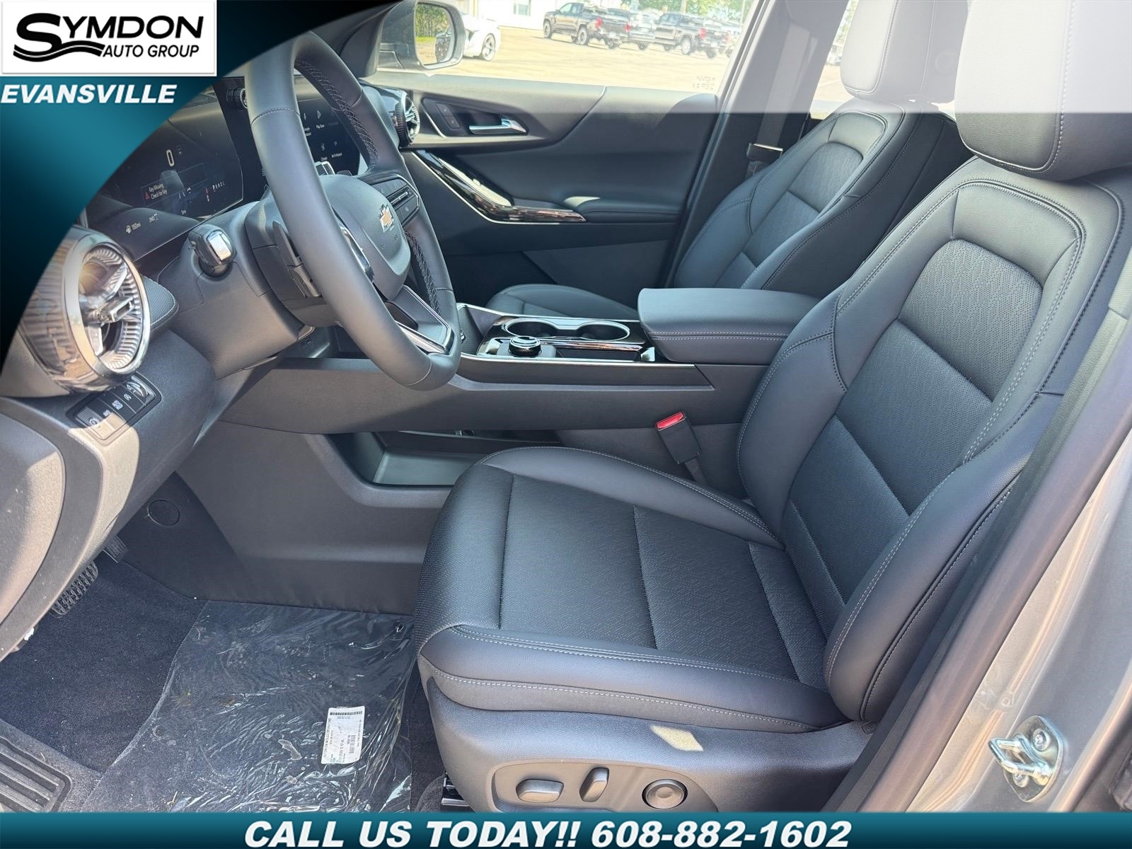 2027 Chevrolet Equinox LT - Photo 3