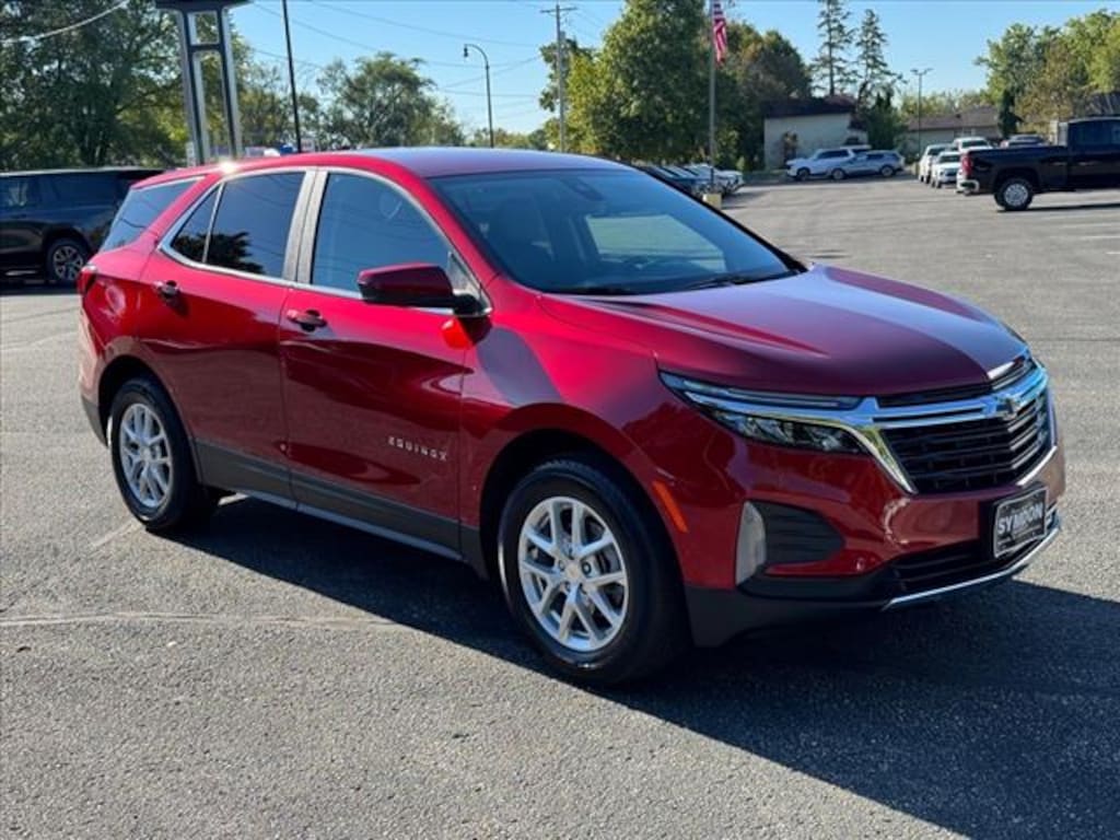 Used 2024 Chevrolet Equinox For Sale at Symdon Chevrolet VIN