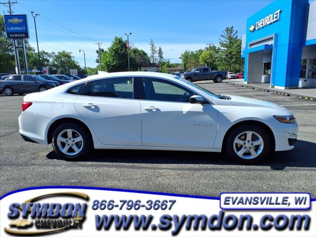 Used 2024 Chevrolet Malibu 1LT with VIN 1G1ZD5ST1RF128413 for sale in Evansville, WI