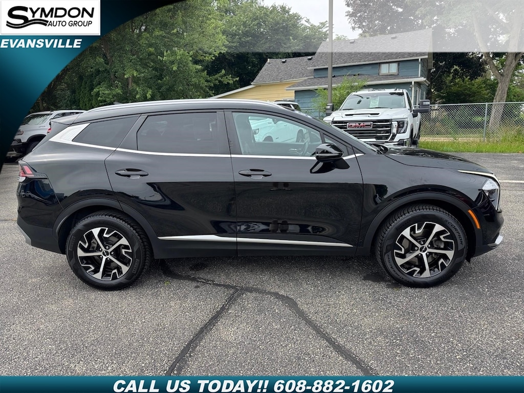 Used 2023 Kia Sportage EX SUV