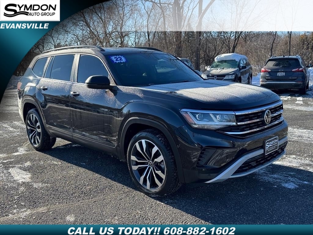 2022 Volkswagen Atlas SE w/Tech