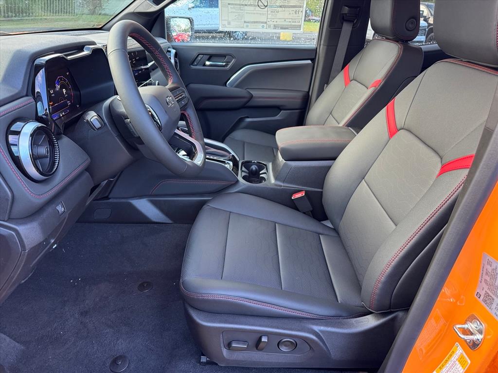 2026 Chevrolet Colorado Z71 photo 3