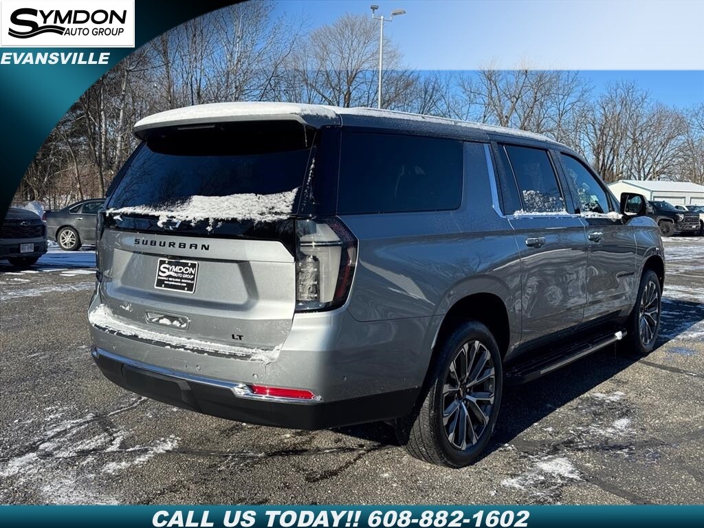 2025 Chevrolet Suburban LT photo 3