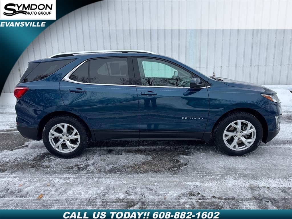 Used 2020 Chevrolet Equinox LT with VIN 3GNAXLEX5LL331906 for sale in Evansville, WI