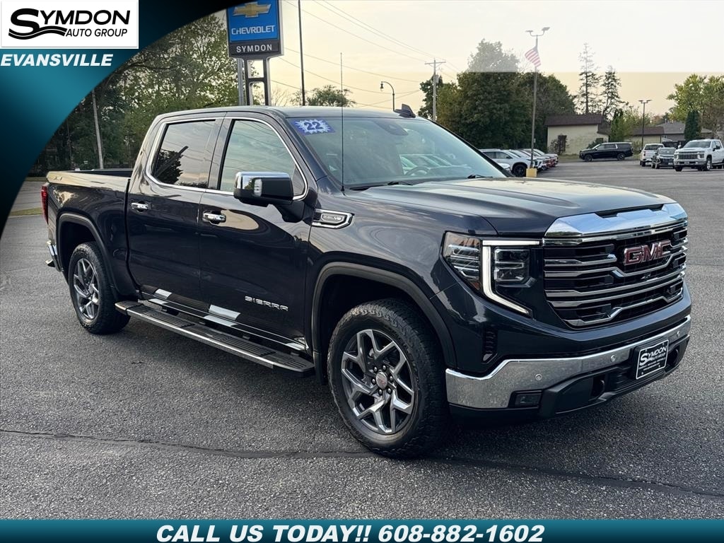 2022 GMC Sierra 1500 SLT's photo