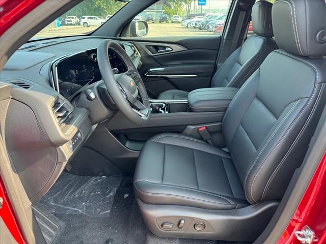 2026 Chevrolet Traverse photo 3