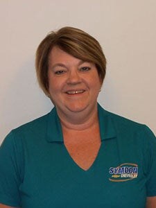 Staff member BETH ZEE from 3a5edd625bb8