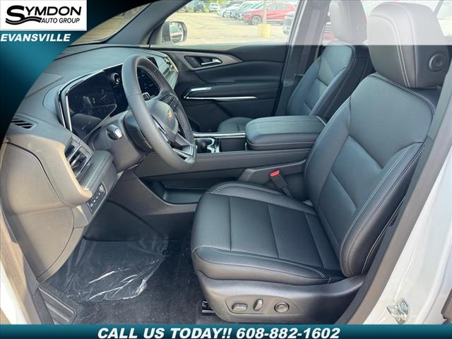 2026 Chevrolet Traverse photo 3