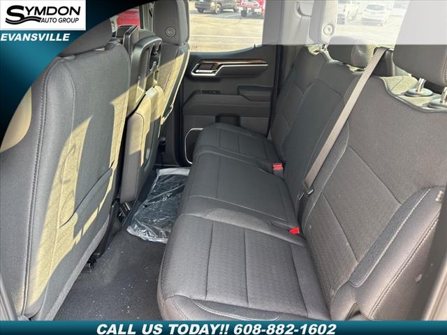 2025 Chevrolet Silverado 1500 LT photo 4