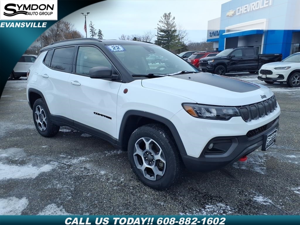 2022 Jeep Compass Trailhawk's photo