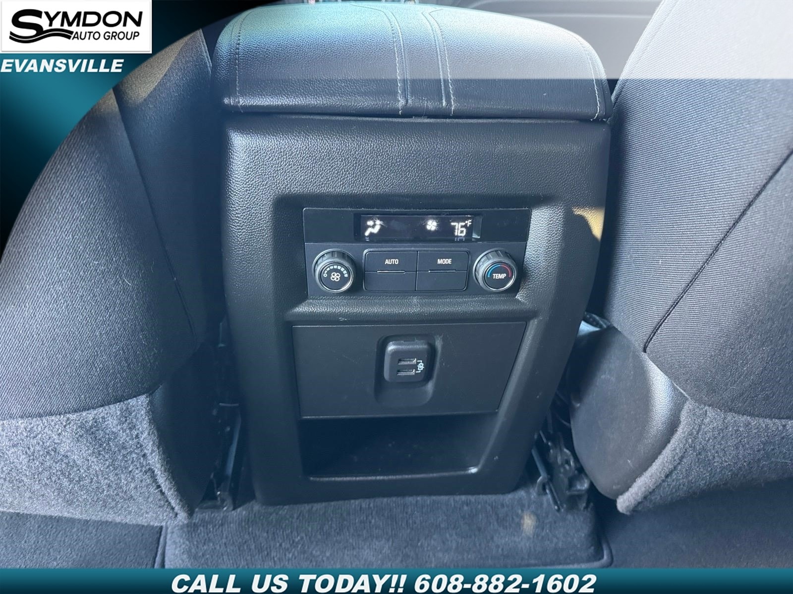 2023 Chevrolet Traverse 1LT - Photo 10